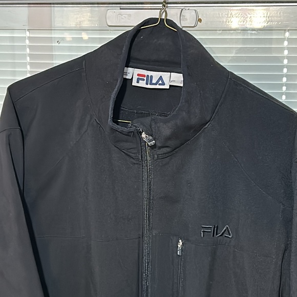 Mens Fila jacket - Picture 2 of 11